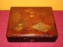 Reddish-purple and gold lacquered box, Japan, late Meiji period (1868-1912), around 1910. - Picture 01