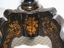Tavolino laccato e dipinto a chinoiserie, Regno Unito, met del XIX secolo. - Foto 07