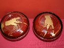 A pair of reddish-purple and gold lacquered covered bowls, Japan, Taisho era, 大正時代, (1912 - 1926). - Picture 01