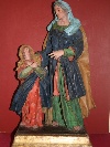 'S.Anna e Maria bambina', grande scultura in cartapesta dipinta, Lecce, fine del XVIII secolo. - Foto 01