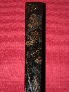 Grande tagliacarte entro fodero a forma di ventaglio, decorato con lacca nera e maki-e in oro e argento, Giappone, periodo Taisho, 大正時代, (1912 - 1926). - Foto 06