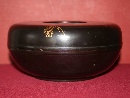 A round box with lid decorated with black lacquer and  maki-e  in gold, Japan, Taisho period, 大 正 时代 (1912-1926). - Picture 02