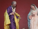 Gruppo della Nativit, figure di presepe, Napoli, XIX secolo. - Foto 01