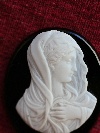 Cameo glass depicting a Vestal, Rome, late 18th century-early 19th century. - Picture 02