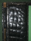 Set da scrivania in coccodrillo nero, composto da otto pezzi, probabilmente Belgio, terzo quarto del XX secolo. - Foto 09