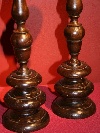 Hand-turned walnut candlesticks, central Italy, early 18th century. - Picture 03