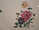 An earthenware dinner plate, by Del Vecchio manufacturer, Naples, before 1810. - Picture 03