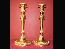 Gilded-bronze candlesticks with chiselled acanthus flower motifs, France, early 19th century. - Picture 01